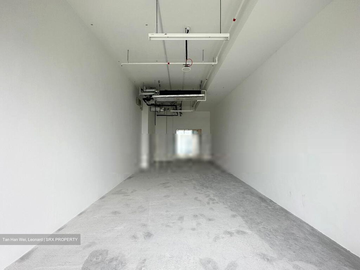 Woods Square (D25), Office #591237241